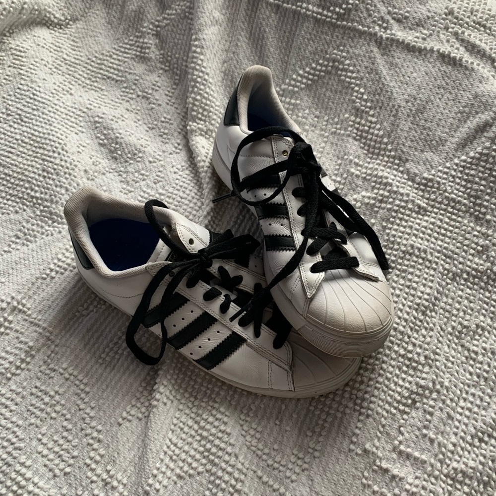 black & white adidas superstars
